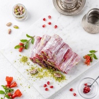 Antep Fıstıklı Narlı Fitil Lokum