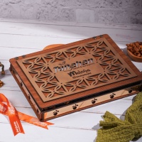 İsme Özel Ahşap Kayısı Kutusu 1125 Gr. 22