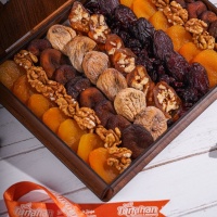 İsme Özel Hediyelik Ahşap Kayısı Kutu 1050 Gr. 