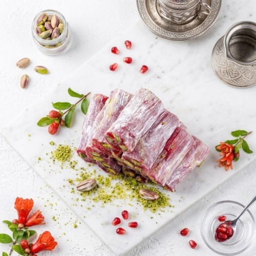 Antep Fıstıklı Narlı Fitil Lokum