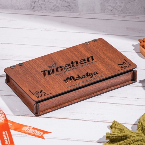 İsme Özel Ahşap Kayısı Kutusu 650 Gr. 10
