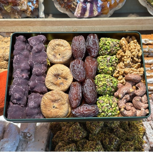 Metal Karışık Kutu 1  1300 Gr.