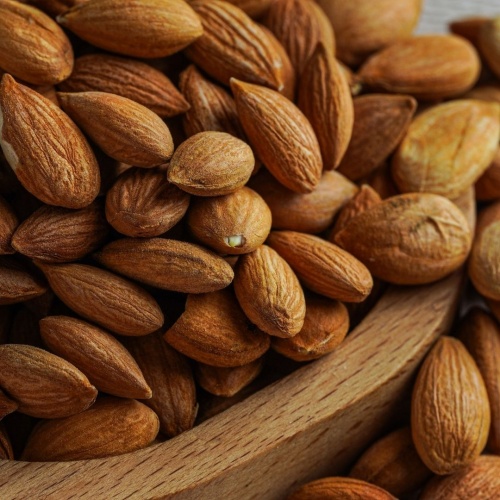 Sarı Kayısı Çekirdeği 